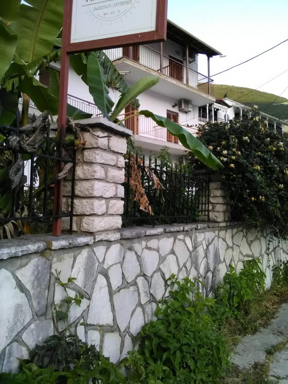 Mario Rooms Vasiliki  Luaran gambar