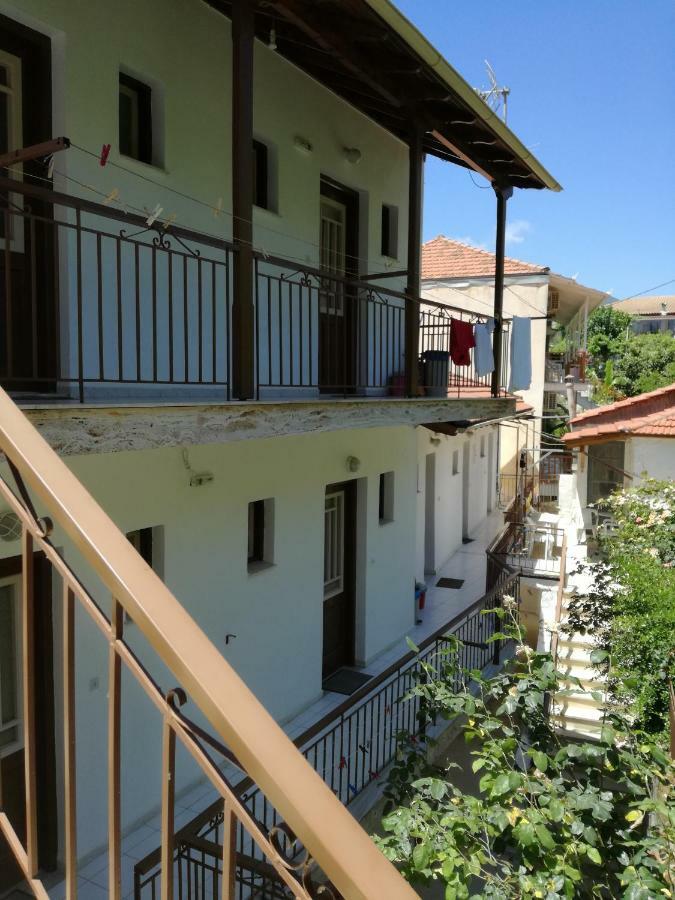 Mario Rooms Vasiliki  Luaran gambar